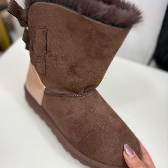 Women BOOTS WITH BOW fur line 2060 brown - Picture 2 of 6